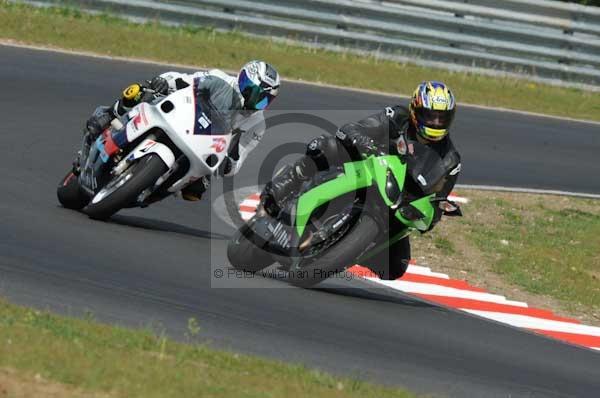 enduro digital images, endurodigitalimages, event digital images, eventdigitalimages, no limits, peter wileman photography, racing digital images, trackday digital images, trackday photos, vmcc banbury run