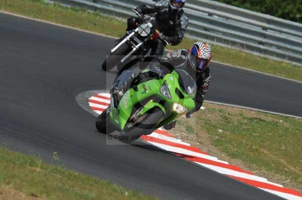 enduro digital images, endurodigitalimages, event digital images, eventdigitalimages, no limits, peter wileman photography, racing digital images, trackday digital images, trackday photos, vmcc banbury run