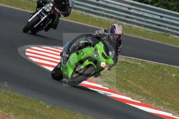 enduro digital images, endurodigitalimages, event digital images, eventdigitalimages, no limits, peter wileman photography, racing digital images, trackday digital images, trackday photos, vmcc banbury run