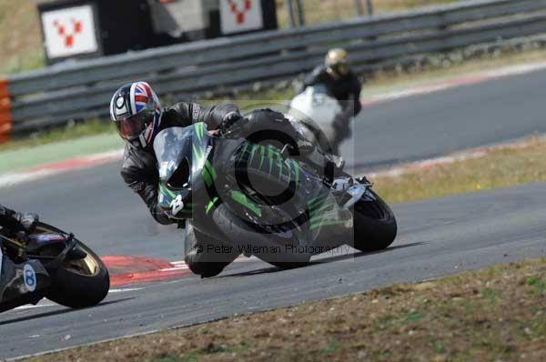 enduro digital images, endurodigitalimages, event digital images, eventdigitalimages, no limits, peter wileman photography, racing digital images, trackday digital images, trackday photos, vmcc banbury run