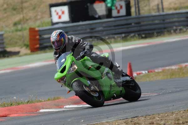 enduro digital images, endurodigitalimages, event digital images, eventdigitalimages, no limits, peter wileman photography, racing digital images, trackday digital images, trackday photos, vmcc banbury run