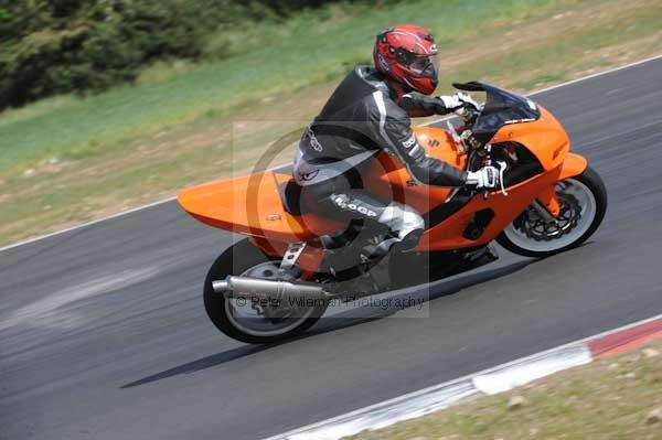 enduro digital images, endurodigitalimages, event digital images, eventdigitalimages, no limits, peter wileman photography, racing digital images, trackday digital images, trackday photos, vmcc banbury run
