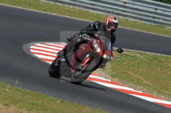 enduro digital images, endurodigitalimages, event digital images, eventdigitalimages, no limits, peter wileman photography, racing digital images, trackday digital images, trackday photos, vmcc banbury run