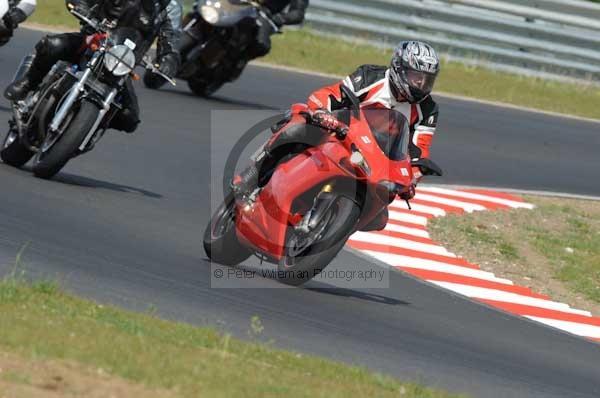 enduro digital images, endurodigitalimages, event digital images, eventdigitalimages, no limits, peter wileman photography, racing digital images, trackday digital images, trackday photos, vmcc banbury run