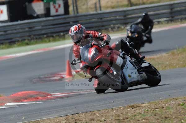 enduro digital images, endurodigitalimages, event digital images, eventdigitalimages, no limits, peter wileman photography, racing digital images, trackday digital images, trackday photos, vmcc banbury run