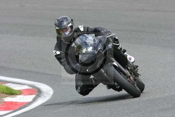 enduro digital images, endurodigitalimages, event digital images, eventdigitalimages, no limits, peter wileman photography, racing digital images, trackday digital images, trackday photos, vmcc banbury run