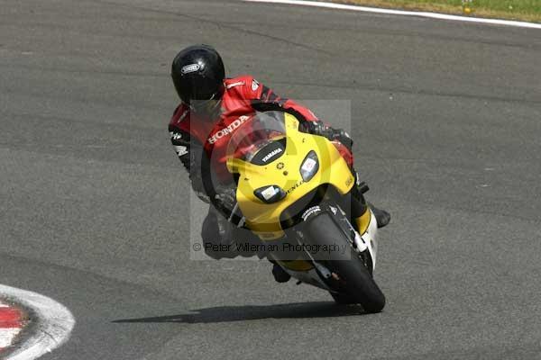enduro digital images, endurodigitalimages, event digital images, eventdigitalimages, no limits, peter wileman photography, racing digital images, trackday digital images, trackday photos, vmcc banbury run