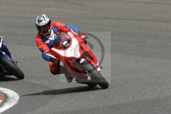 enduro digital images, endurodigitalimages, event digital images, eventdigitalimages, no limits, peter wileman photography, racing digital images, trackday digital images, trackday photos, vmcc banbury run