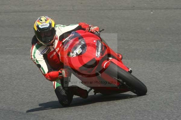 enduro digital images, endurodigitalimages, event digital images, eventdigitalimages, no limits, peter wileman photography, racing digital images, trackday digital images, trackday photos, vmcc banbury run