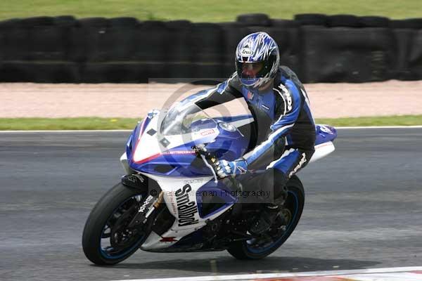 enduro digital images, endurodigitalimages, event digital images, eventdigitalimages, no limits, peter wileman photography, racing digital images, trackday digital images, trackday photos, vmcc banbury run
