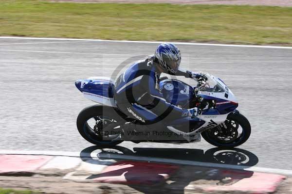 enduro digital images, endurodigitalimages, event digital images, eventdigitalimages, no limits, peter wileman photography, racing digital images, trackday digital images, trackday photos, vmcc banbury run