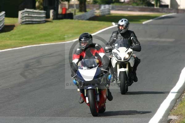 enduro digital images, endurodigitalimages, event digital images, eventdigitalimages, no limits, peter wileman photography, racing digital images, trackday digital images, trackday photos, vmcc banbury run