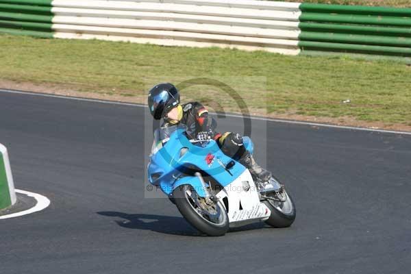 enduro digital images, endurodigitalimages, event digital images, eventdigitalimages, no limits, peter wileman photography, racing digital images, trackday digital images, trackday photos, vmcc banbury run