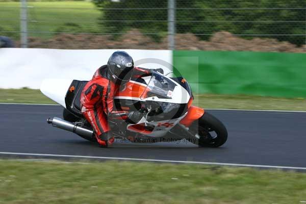 enduro digital images, endurodigitalimages, event digital images, eventdigitalimages, no limits, peter wileman photography, racing digital images, trackday digital images, trackday photos, vmcc banbury run