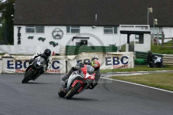 enduro digital images, endurodigitalimages, event digital images, eventdigitalimages, no limits, peter wileman photography, racing digital images, trackday digital images, trackday photos, vmcc banbury run