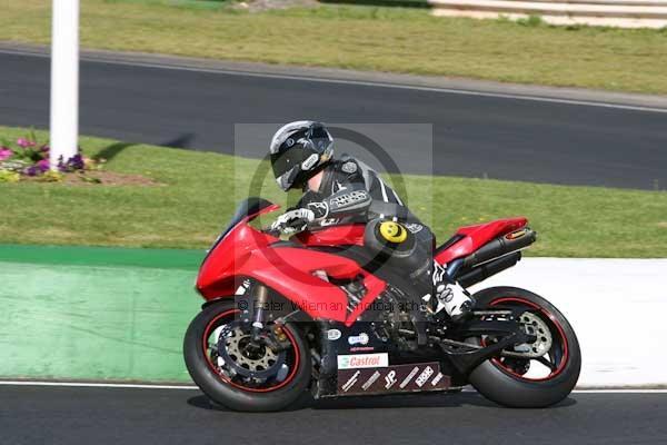 enduro digital images, endurodigitalimages, event digital images, eventdigitalimages, no limits, peter wileman photography, racing digital images, trackday digital images, trackday photos, vmcc banbury run