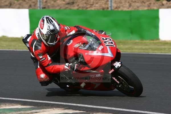 enduro digital images, endurodigitalimages, event digital images, eventdigitalimages, no limits, peter wileman photography, racing digital images, trackday digital images, trackday photos, vmcc banbury run