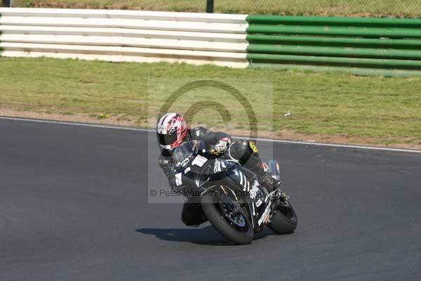 enduro digital images, endurodigitalimages, event digital images, eventdigitalimages, no limits, peter wileman photography, racing digital images, trackday digital images, trackday photos, vmcc banbury run