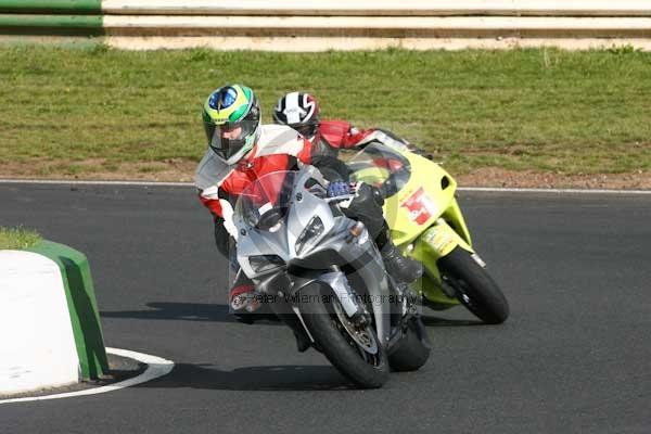 enduro digital images, endurodigitalimages, event digital images, eventdigitalimages, no limits, peter wileman photography, racing digital images, trackday digital images, trackday photos, vmcc banbury run