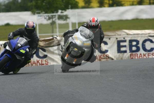 enduro digital images, endurodigitalimages, event digital images, eventdigitalimages, no limits, peter wileman photography, racing digital images, trackday digital images, trackday photos, vmcc banbury run