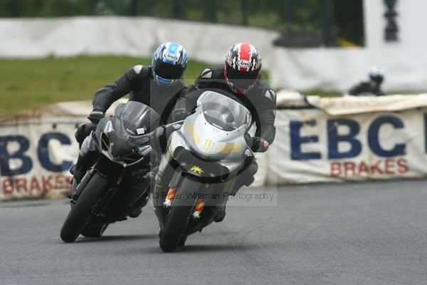 enduro digital images, endurodigitalimages, event digital images, eventdigitalimages, no limits, peter wileman photography, racing digital images, trackday digital images, trackday photos, vmcc banbury run