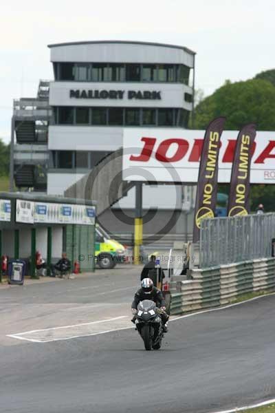 enduro digital images, endurodigitalimages, event digital images, eventdigitalimages, no limits, peter wileman photography, racing digital images, trackday digital images, trackday photos, vmcc banbury run