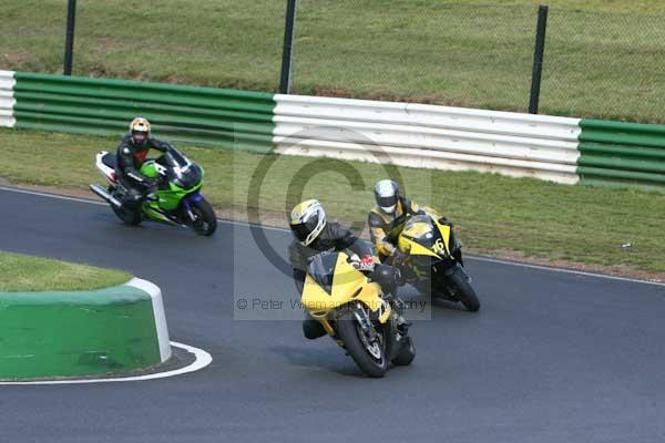 enduro digital images, endurodigitalimages, event digital images, eventdigitalimages, no limits, peter wileman photography, racing digital images, trackday digital images, trackday photos, vmcc banbury run