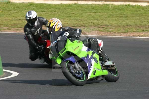 enduro digital images, endurodigitalimages, event digital images, eventdigitalimages, no limits, peter wileman photography, racing digital images, trackday digital images, trackday photos, vmcc banbury run