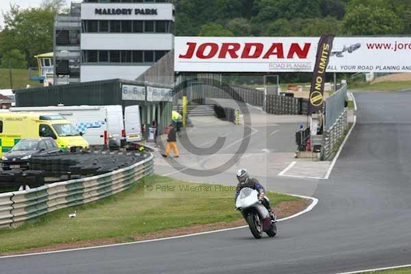 enduro digital images, endurodigitalimages, event digital images, eventdigitalimages, no limits, peter wileman photography, racing digital images, trackday digital images, trackday photos, vmcc banbury run