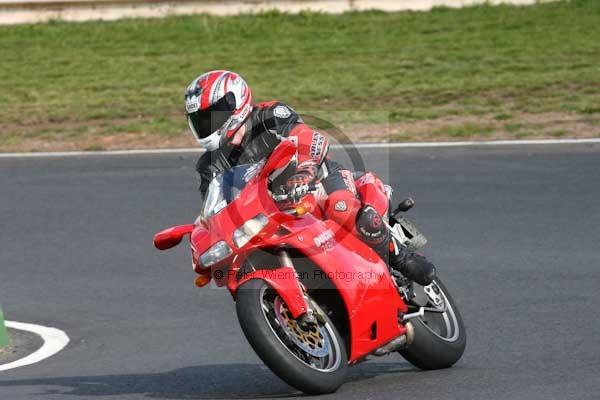 enduro digital images, endurodigitalimages, event digital images, eventdigitalimages, no limits, peter wileman photography, racing digital images, trackday digital images, trackday photos, vmcc banbury run