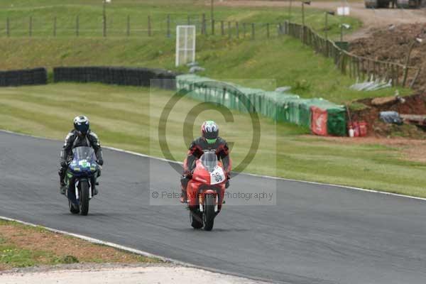enduro digital images, endurodigitalimages, event digital images, eventdigitalimages, no limits, peter wileman photography, racing digital images, trackday digital images, trackday photos, vmcc banbury run