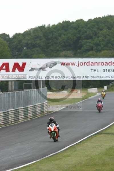 enduro digital images, endurodigitalimages, event digital images, eventdigitalimages, no limits, peter wileman photography, racing digital images, trackday digital images, trackday photos, vmcc banbury run