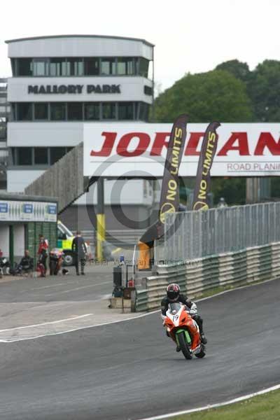 enduro digital images, endurodigitalimages, event digital images, eventdigitalimages, no limits, peter wileman photography, racing digital images, trackday digital images, trackday photos, vmcc banbury run