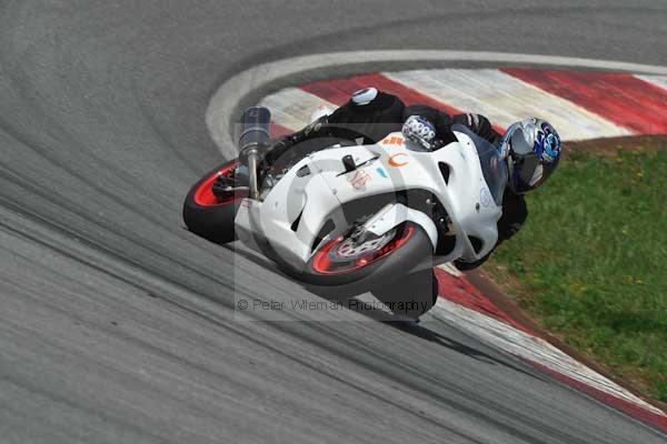 enduro digital images, endurodigitalimages, event digital images, eventdigitalimages, no limits, peter wileman photography, racing digital images, trackday digital images, trackday photos, vmcc banbury run