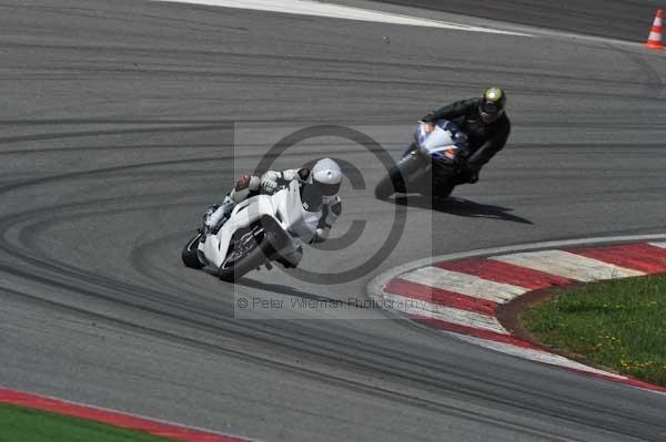 enduro digital images, endurodigitalimages, event digital images, eventdigitalimages, no limits, peter wileman photography, racing digital images, trackday digital images, trackday photos, vmcc banbury run