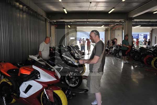 enduro digital images, endurodigitalimages, event digital images, eventdigitalimages, no limits, peter wileman photography, racing digital images, trackday digital images, trackday photos, vmcc banbury run