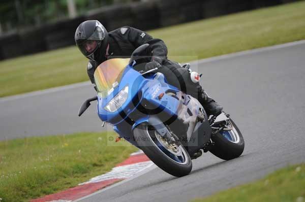 enduro digital images, endurodigitalimages, event digital images, eventdigitalimages, no limits, peter wileman photography, racing digital images, trackday digital images, trackday photos, vmcc banbury run