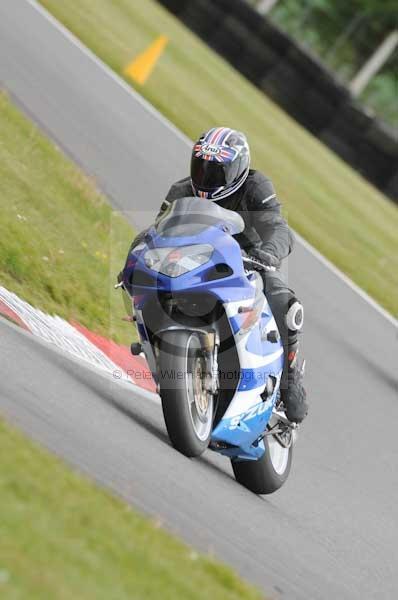 enduro digital images, endurodigitalimages, event digital images, eventdigitalimages, no limits, peter wileman photography, racing digital images, trackday digital images, trackday photos, vmcc banbury run