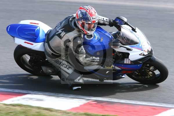 enduro digital images, endurodigitalimages, event digital images, eventdigitalimages, no limits, peter wileman photography, racing digital images, trackday digital images, trackday photos, vmcc banbury run