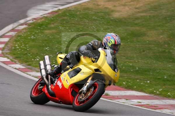enduro digital images, endurodigitalimages, event digital images, eventdigitalimages, no limits, peter wileman photography, racing digital images, trackday digital images, trackday photos, vmcc banbury run
