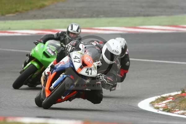 enduro digital images, endurodigitalimages, event digital images, eventdigitalimages, no limits, peter wileman photography, racing digital images, trackday digital images, trackday photos, vmcc banbury run