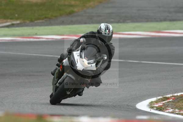 enduro digital images, endurodigitalimages, event digital images, eventdigitalimages, no limits, peter wileman photography, racing digital images, trackday digital images, trackday photos, vmcc banbury run