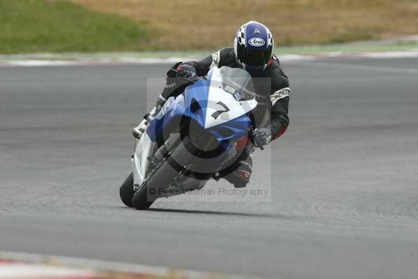 enduro digital images, endurodigitalimages, event digital images, eventdigitalimages, no limits, peter wileman photography, racing digital images, trackday digital images, trackday photos, vmcc banbury run