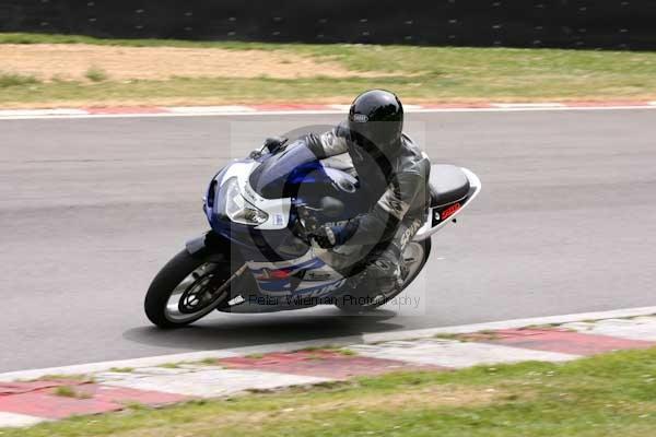 enduro digital images, endurodigitalimages, event digital images, eventdigitalimages, no limits, peter wileman photography, racing digital images, trackday digital images, trackday photos, vmcc banbury run