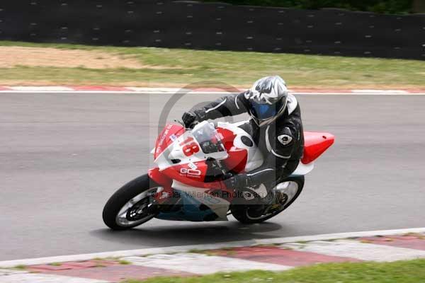 enduro digital images, endurodigitalimages, event digital images, eventdigitalimages, no limits, peter wileman photography, racing digital images, trackday digital images, trackday photos, vmcc banbury run