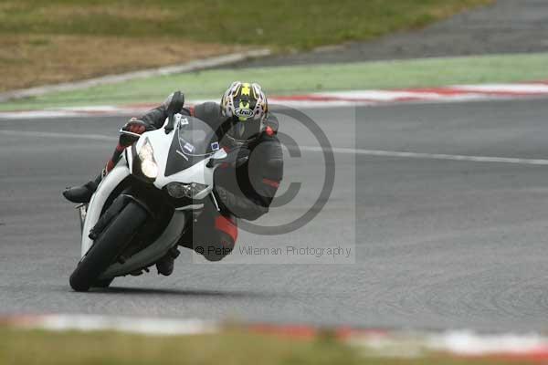 enduro digital images, endurodigitalimages, event digital images, eventdigitalimages, no limits, peter wileman photography, racing digital images, trackday digital images, trackday photos, vmcc banbury run