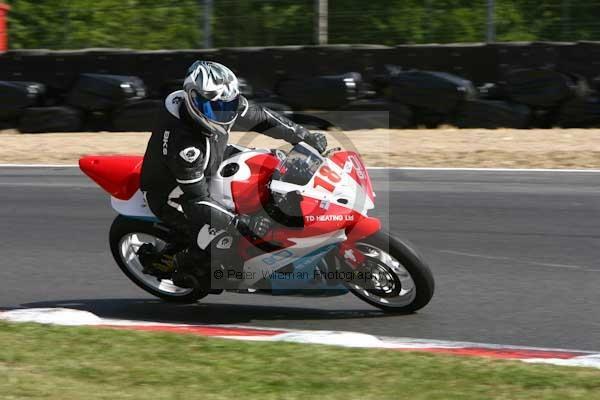 enduro digital images, endurodigitalimages, event digital images, eventdigitalimages, no limits, peter wileman photography, racing digital images, trackday digital images, trackday photos, vmcc banbury run