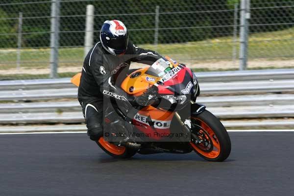 enduro digital images, endurodigitalimages, event digital images, eventdigitalimages, no limits, peter wileman photography, racing digital images, trackday digital images, trackday photos, vmcc banbury run