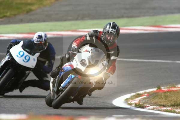 enduro digital images, endurodigitalimages, event digital images, eventdigitalimages, no limits, peter wileman photography, racing digital images, trackday digital images, trackday photos, vmcc banbury run