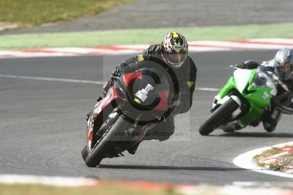 enduro digital images, endurodigitalimages, event digital images, eventdigitalimages, no limits, peter wileman photography, racing digital images, trackday digital images, trackday photos, vmcc banbury run